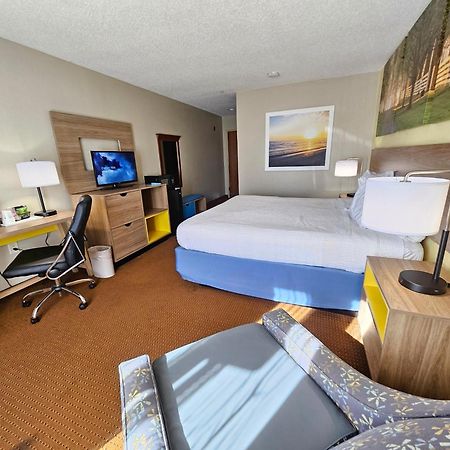 Days Inn By Wyndham Greensboro Nc Exteriér fotografie