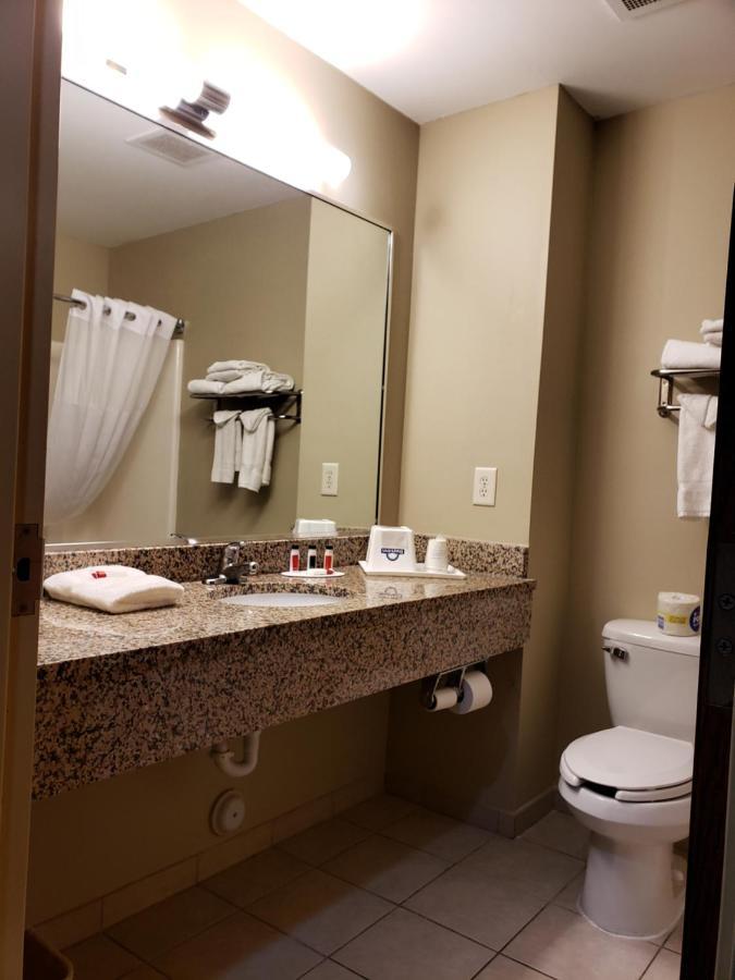 Days Inn By Wyndham Greensboro Nc Exteriér fotografie