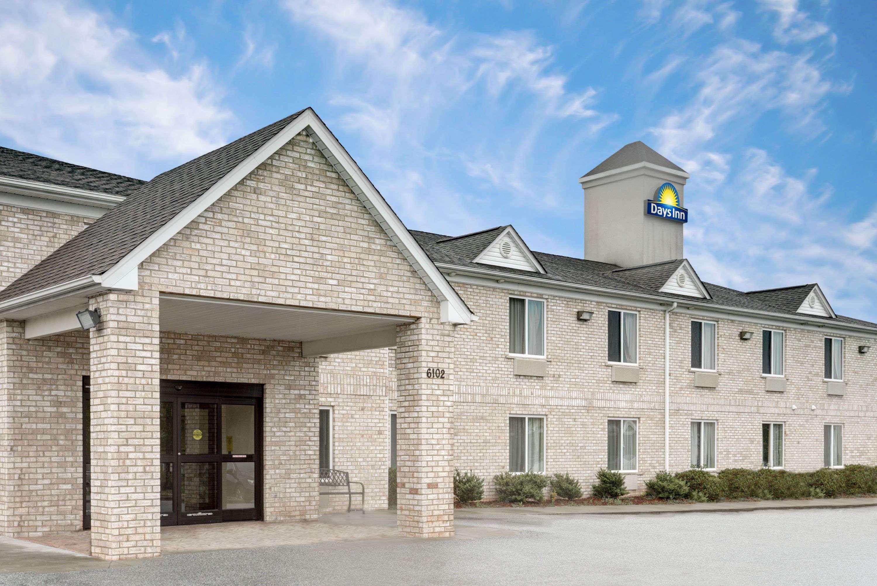 Days Inn By Wyndham Greensboro Nc Exteriér fotografie