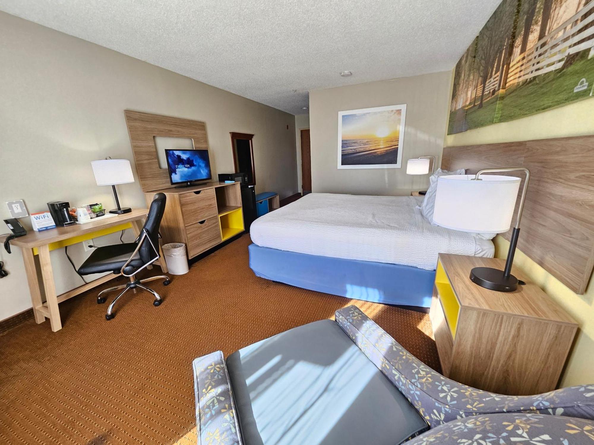 Days Inn By Wyndham Greensboro Nc Exteriér fotografie